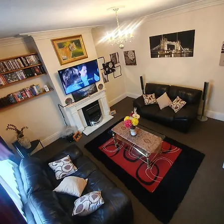 Homestay Luxury & Character Perfect For Leisure & Work Leeds (West Yorkshire)