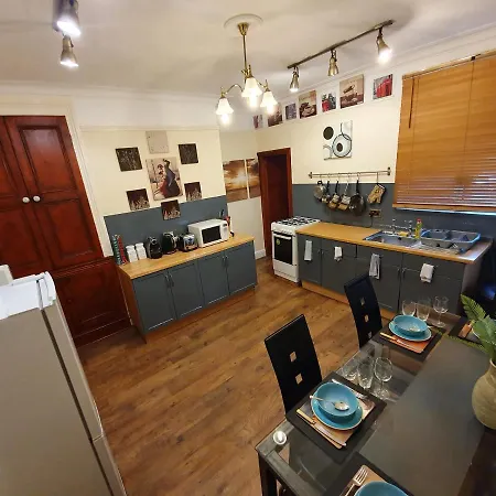 Luxury & Character Perfect For Leisure & Work